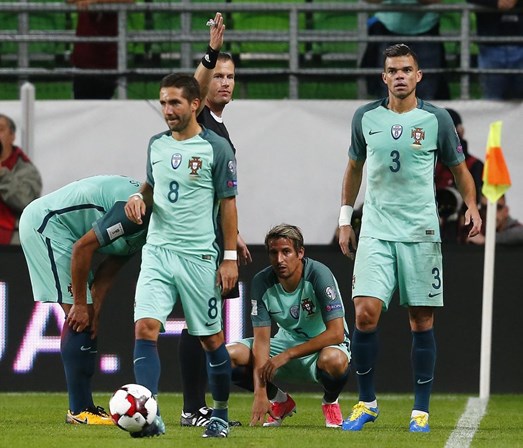 Fábio Coentrão renuncia ao Mundial: