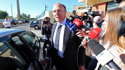 Vale e Azevedo ainda tem que enfrentar uma pena e um julgamento